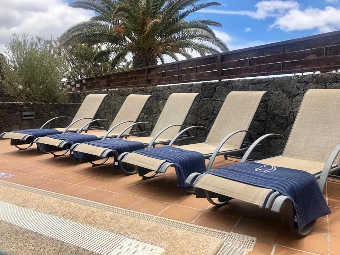 Villas Mamma Mia Pool Heat Private & Jacuzzi Playa Blanca  Exteriör bild