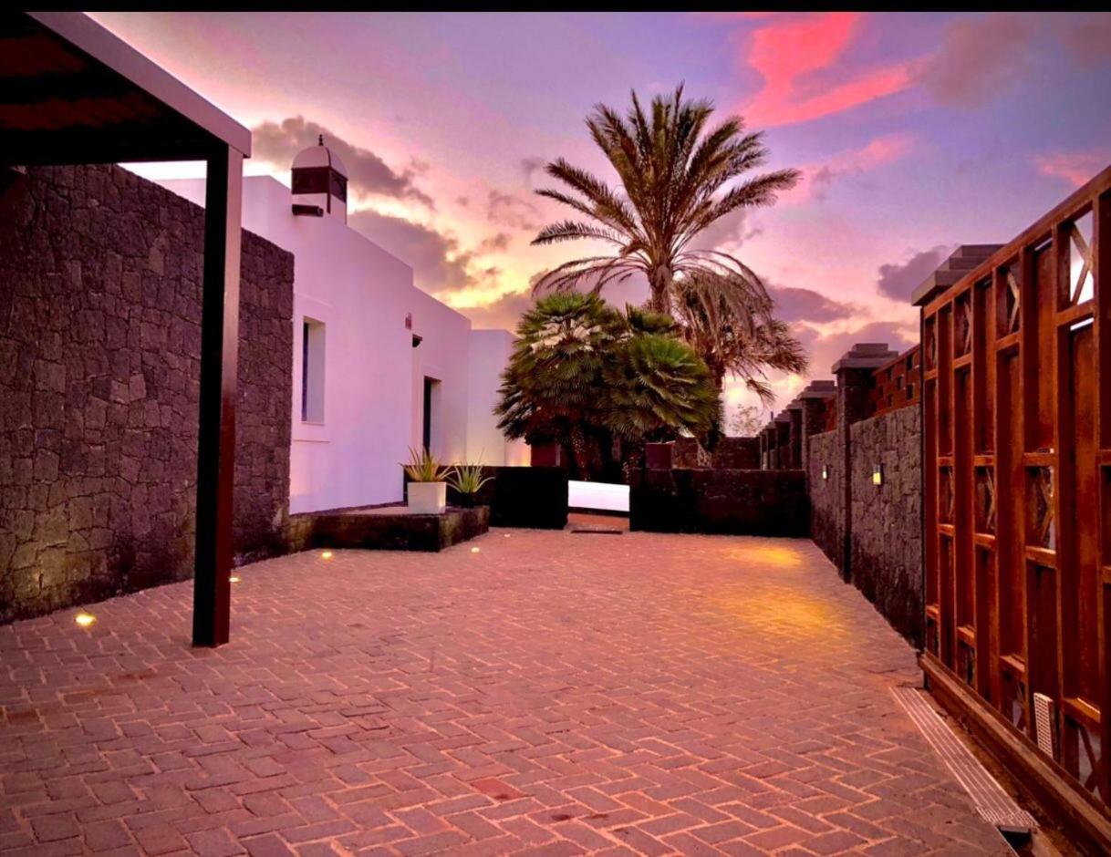 Villas Mamma Mia Pool Heat Private & Jacuzzi Playa Blanca  Exteriör bild